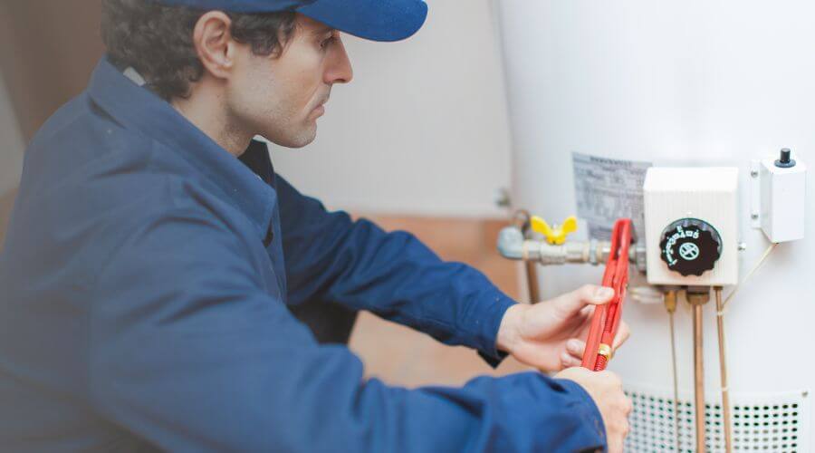 Local tankless water heater installation in Deweese, NE